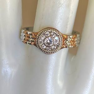 Gold & silver with white Sapphires ring🌺🎁